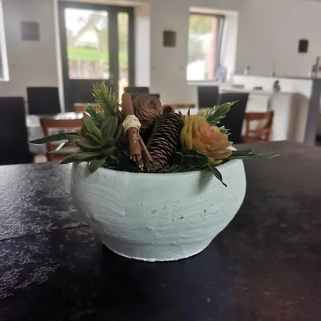 Maison Du Bonheur De La Basse Biguerie Proche Du Zoo De La Fleche فيلة