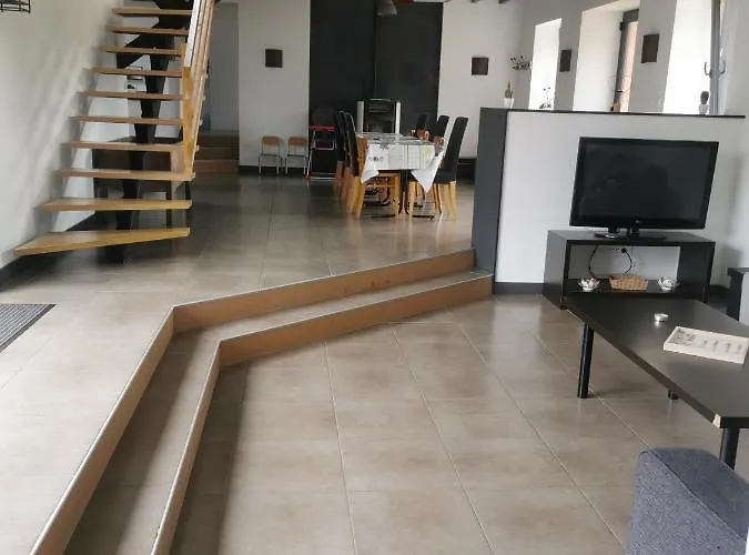 Maison Du Bonheur De La Basse Biguerie Proche Du Zoo De La Fleche